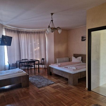 Bigcitty Rooms Cluj-Napoca Exterior foto